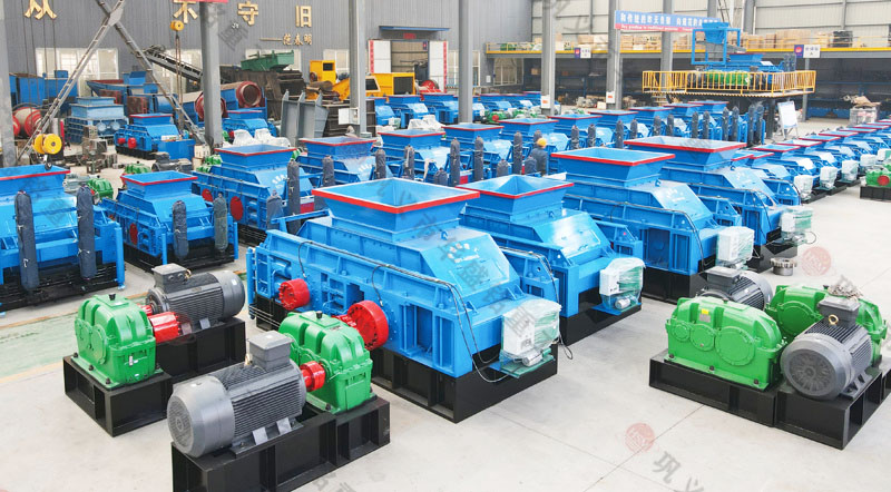 對(duì)輥制砂機(jī)多久就要堆焊 河南對(duì)輥機(jī)設(shè)備廠(chǎng)家在哪里